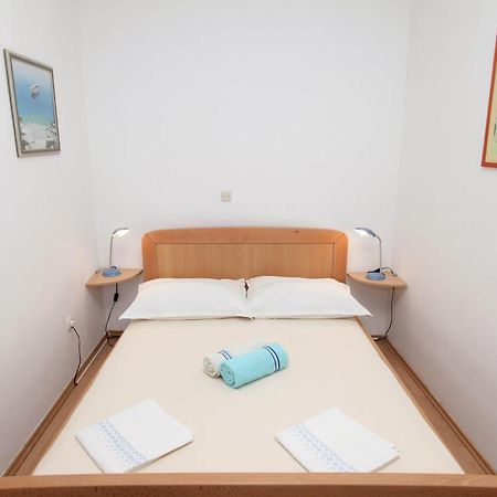 Apartments Viki Trogir Exterior photo